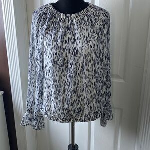 Nine West Women’s Blouse White Black Elastic Neck, Waist and Sleeve sz L NWT